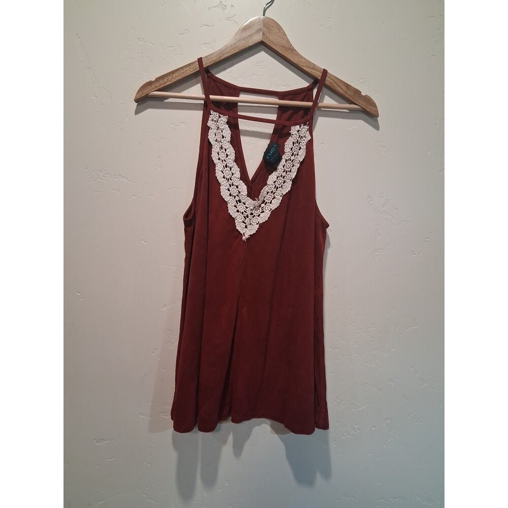 Rue+ Maroon Tank Top Size 1X Crochet Vneck Spaghetti Strap Flowy Soft Faux Suede